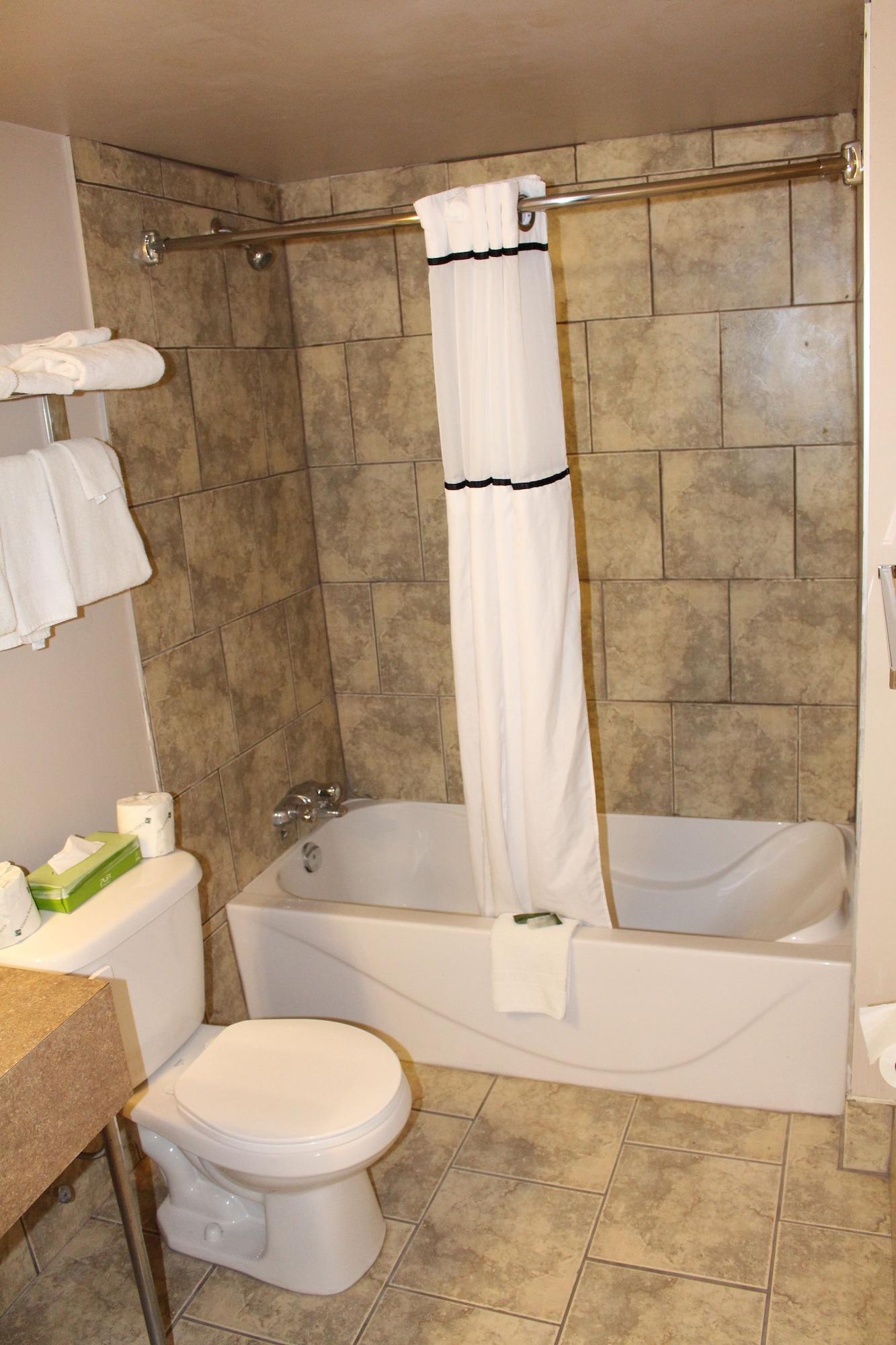 Travelodge By Wyndham Swift Current Extérieur photo