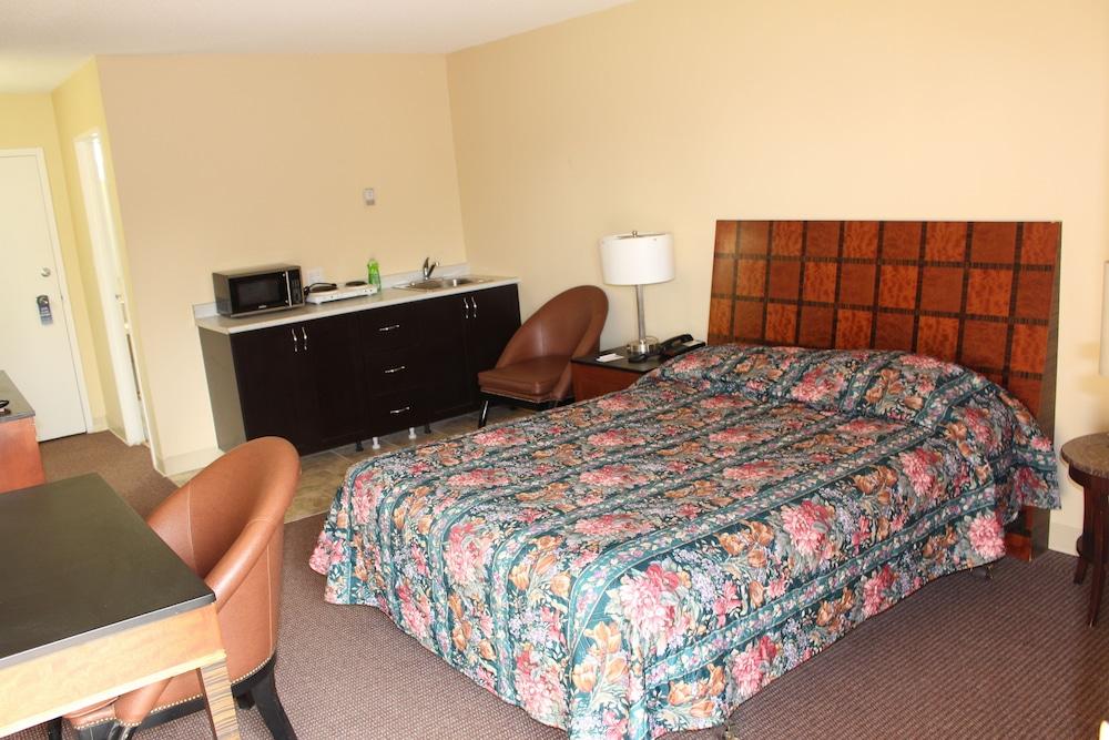 Travelodge By Wyndham Swift Current Extérieur photo