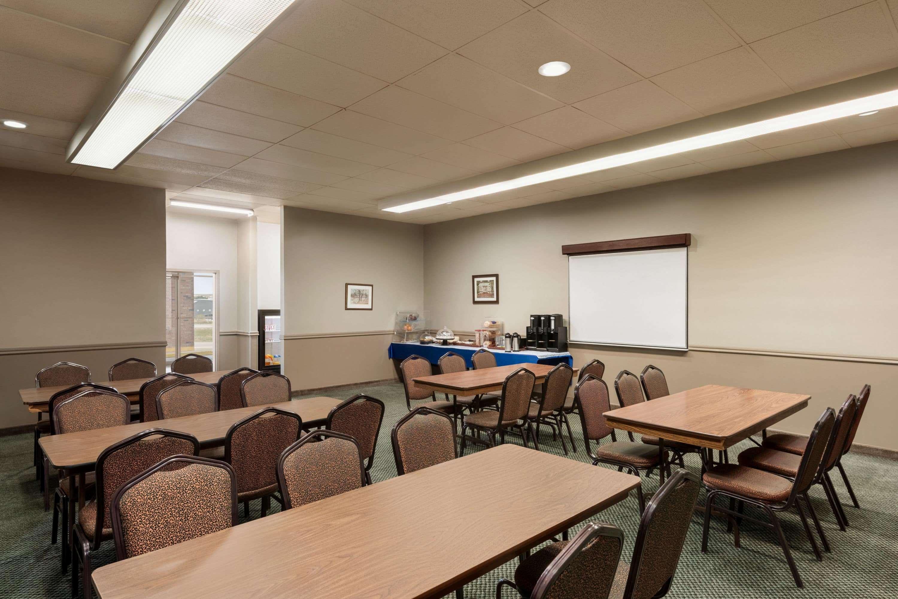 Travelodge By Wyndham Swift Current Extérieur photo