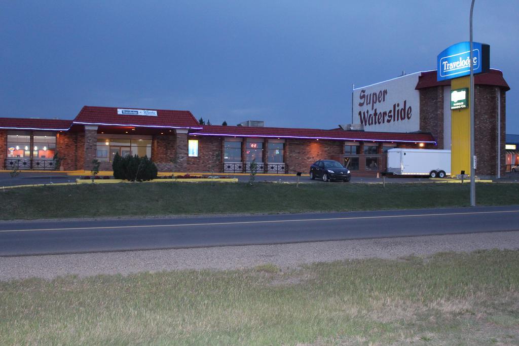 Travelodge By Wyndham Swift Current Extérieur photo