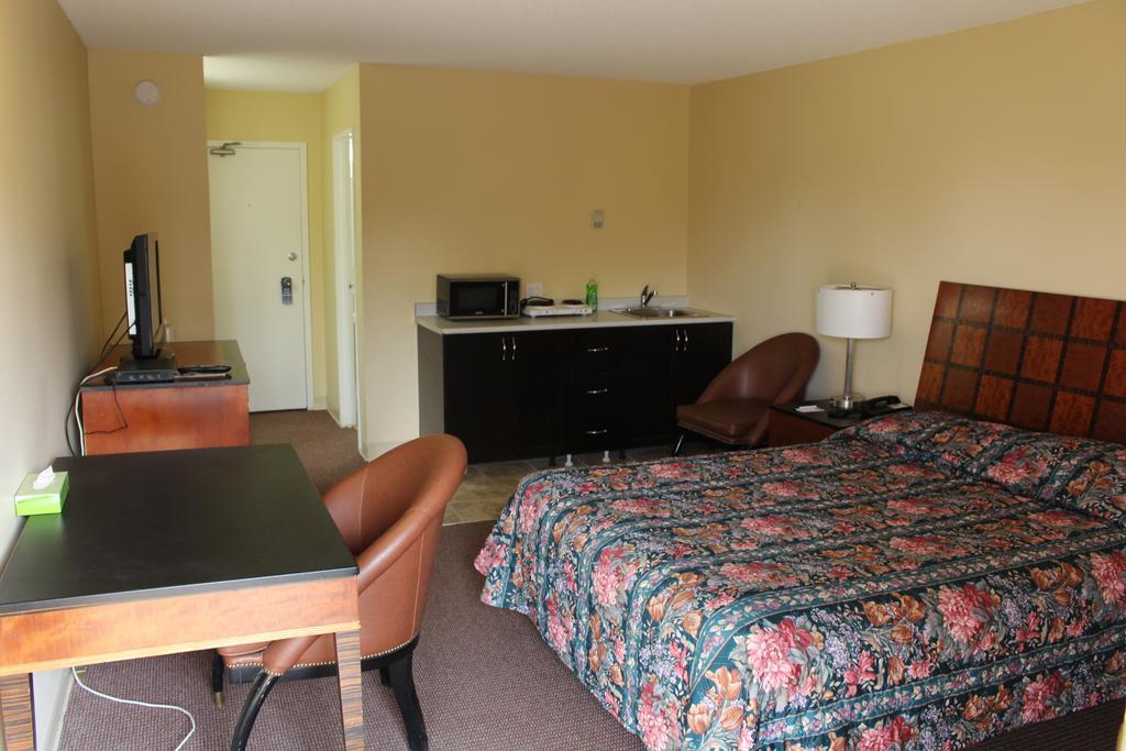 Travelodge By Wyndham Swift Current Extérieur photo