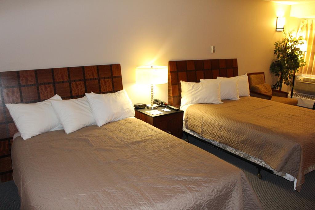 Travelodge By Wyndham Swift Current Extérieur photo