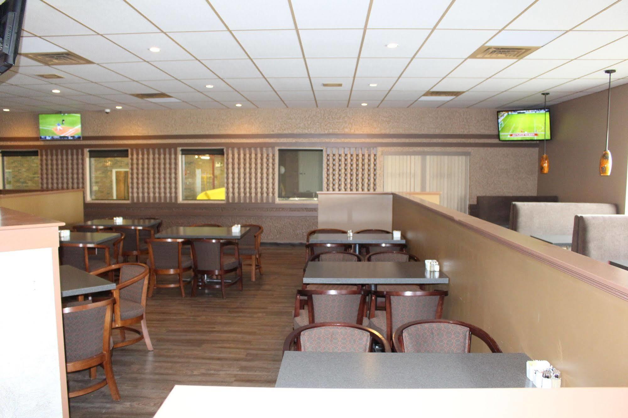 Travelodge By Wyndham Swift Current Extérieur photo